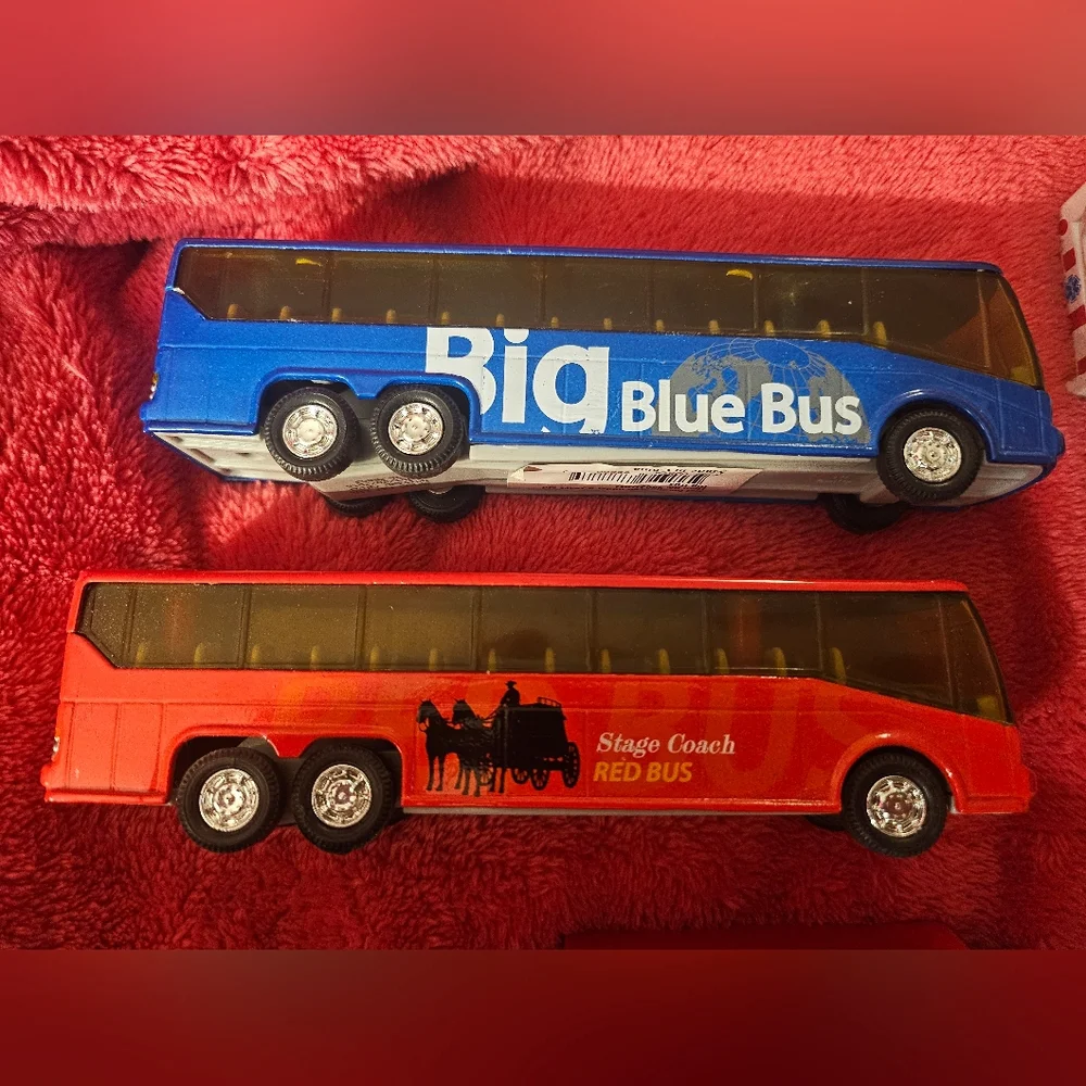Shing Fat Huiyang Pullback‎ Vehicle Lot of 5 (Fire, Ambulance, 2 Buses, Truck)